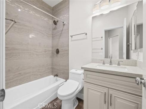 309  Falcon   Creek, Irvine, CA