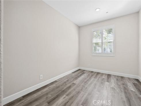 309  Falcon   Creek, Irvine, CA