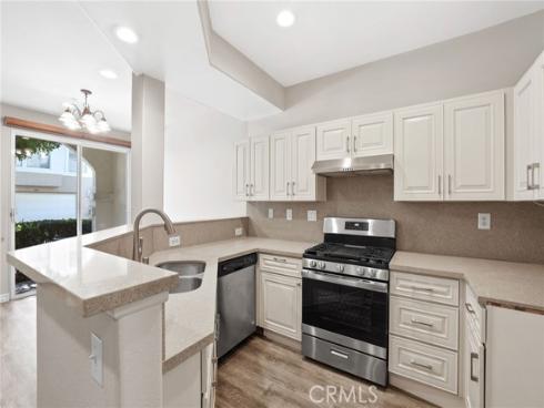 309  Falcon   Creek, Irvine, CA