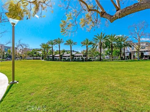 21  Gramercy  220 , Irvine, CA