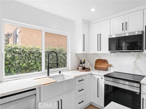 3621  Myrtle  , Irvine, CA