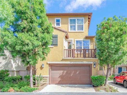 8 Huckleberry , Irvine, CA