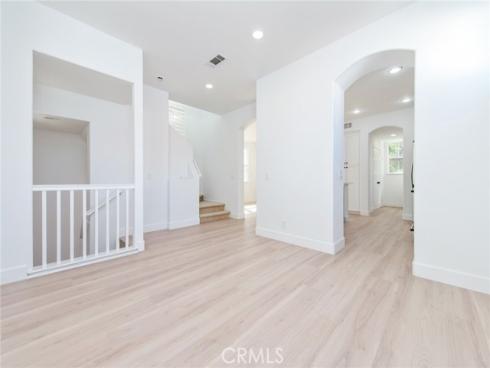 8 Huckleberry , Irvine, CA