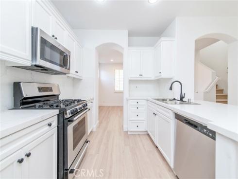 8 Huckleberry , Irvine, CA