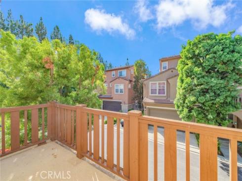 8 Huckleberry , Irvine, CA