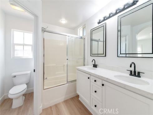 8 Huckleberry , Irvine, CA