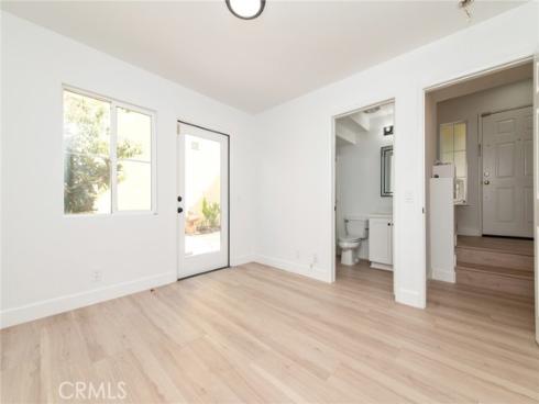 8 Huckleberry , Irvine, CA