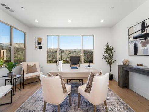 107  Somera  , Irvine, CA