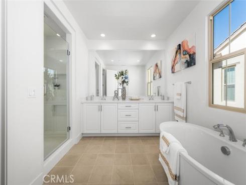 107  Somera  , Irvine, CA