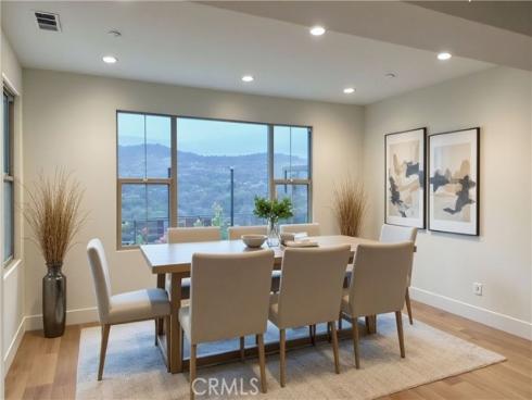 107  Somera  , Irvine, CA