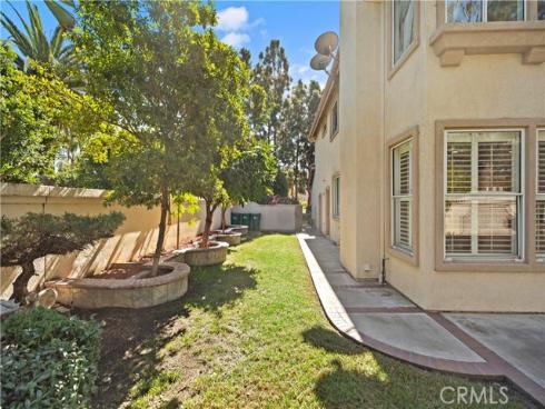 11 Pienza , Irvine, CA