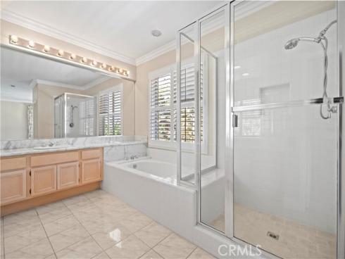 11 Pienza , Irvine, CA