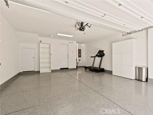 102  Sawbuck  , Irvine, CA