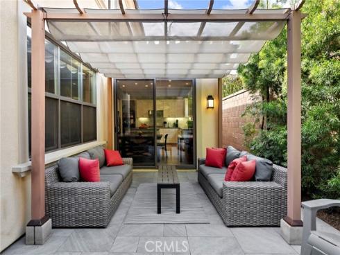 58 Tollson , Irvine, CA