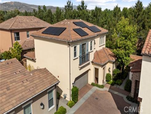 58 Tollson , Irvine, CA