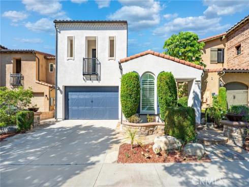 25  Sanctuary  , Irvine, CA