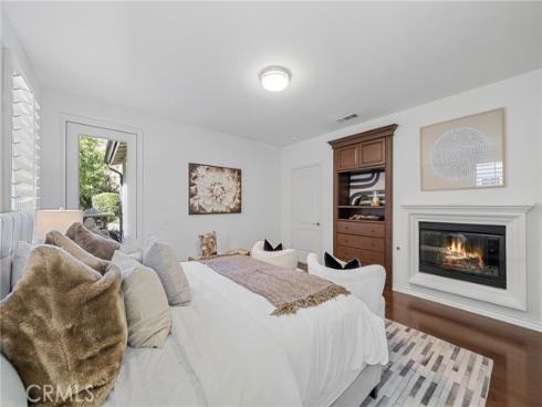 25  Sanctuary  , Irvine, CA