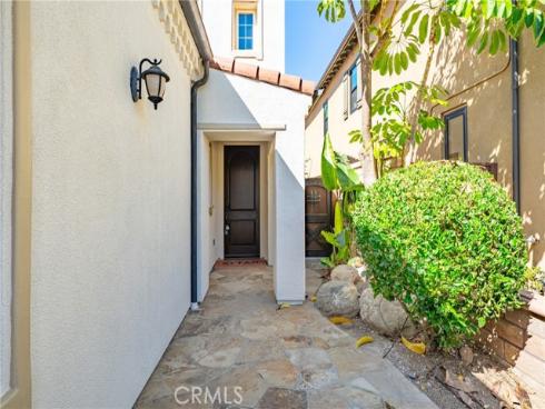 25  Sanctuary  , Irvine, CA