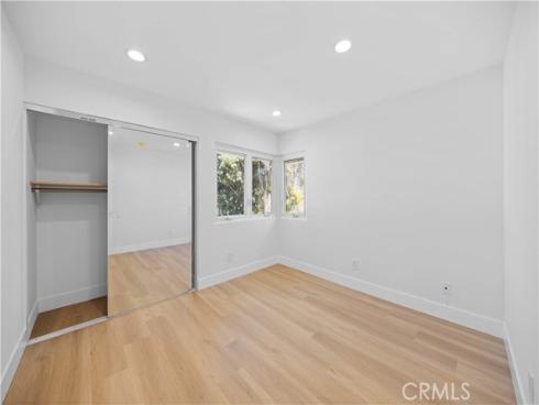 12 Oakdale , Irvine, CA