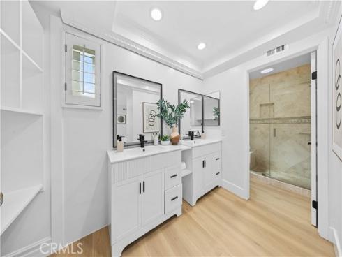 12 Oakdale , Irvine, CA