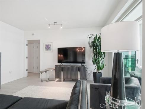 3141  Michelson  1007 , Irvine, CA