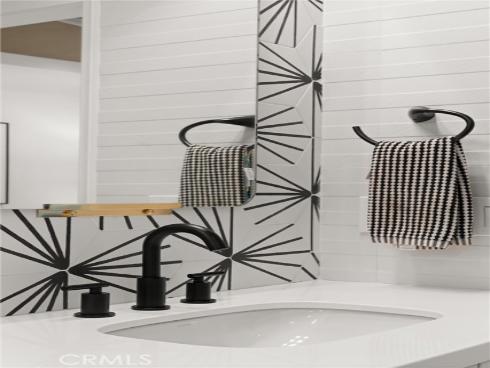 112  Gemstone  , Irvine, CA