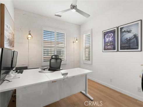 112  Gemstone  , Irvine, CA