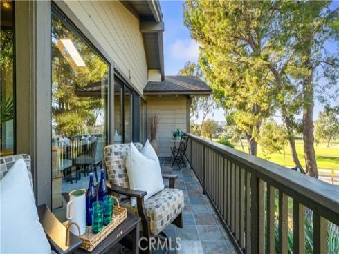 30 Nuevo 15 , Irvine, CA