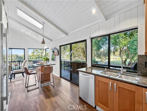 30 Nuevo 15 , Irvine, CA