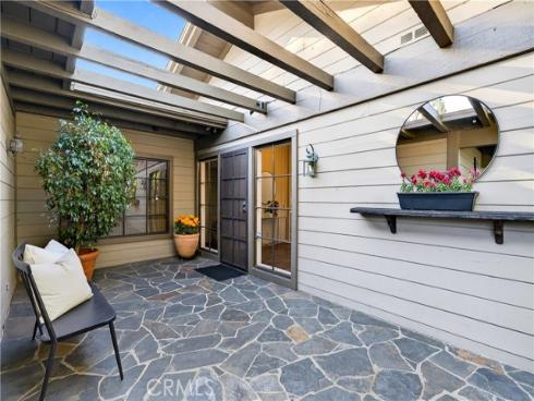 30 Nuevo 15 , Irvine, CA