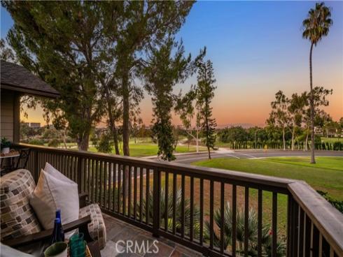 30 Nuevo 15 , Irvine, CA