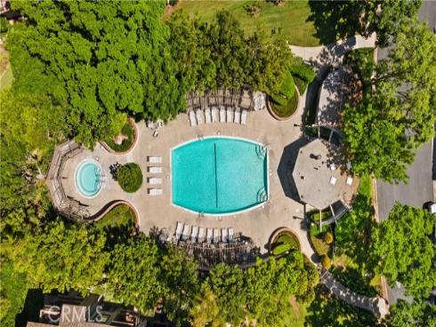 30 Nuevo 15 , Irvine, CA