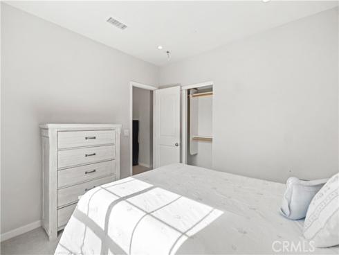 135  Messenger  , Irvine, CA