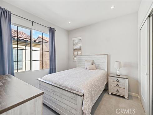 135  Messenger  , Irvine, CA