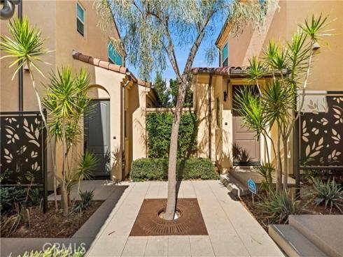 135  Messenger  , Irvine, CA