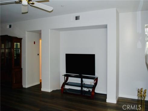 30  Taquitz  , Irvine, CA