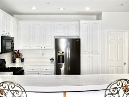 30  Taquitz  , Irvine, CA