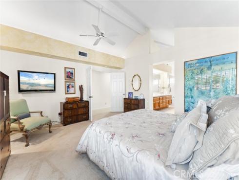 39 Foxboro , Irvine, CA