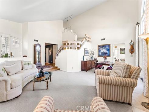 39 Foxboro , Irvine, CA