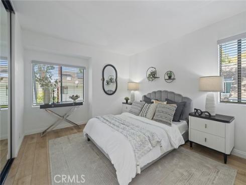 83 Briarglen 21 , Irvine, CA