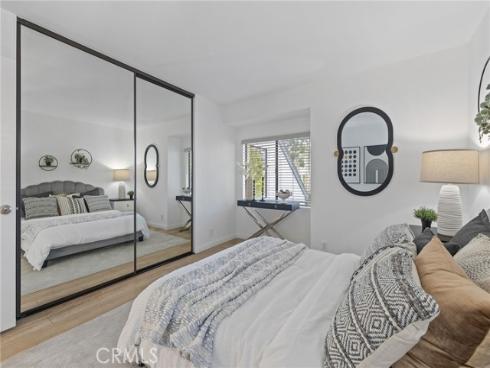 83 Briarglen 21 , Irvine, CA