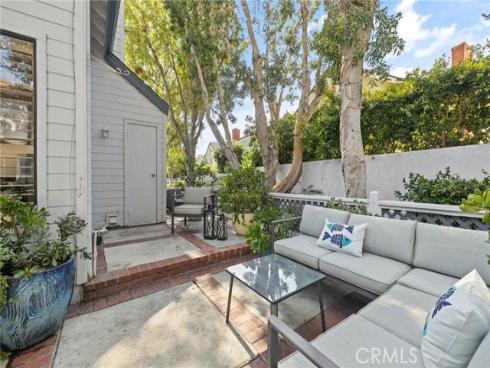 83 Briarglen 21 , Irvine, CA