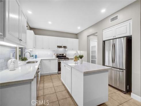 45 Avondale , Irvine, CA