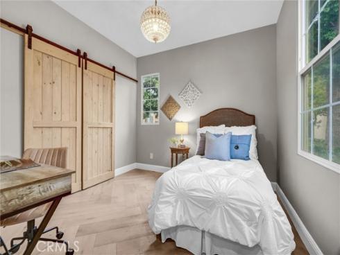 45 Avondale , Irvine, CA