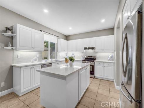 45 Avondale , Irvine, CA