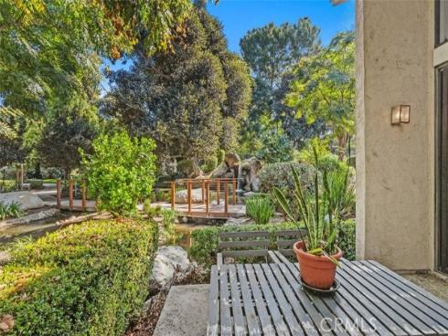 37  Lakepines  , Irvine, CA