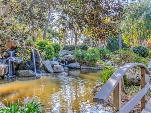 37  Lakepines  , Irvine, CA