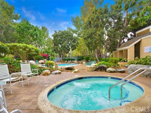 37  Lakepines  , Irvine, CA