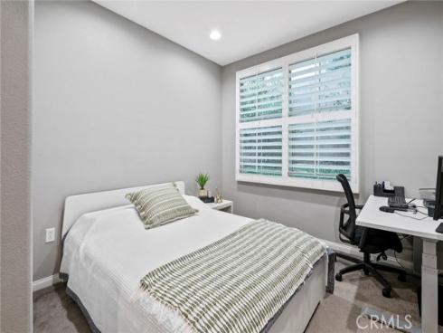 88  Capricorn  , Irvine, CA