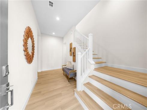 126  Interval  , Irvine, CA